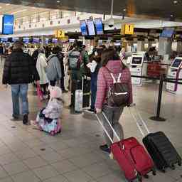 Schiphol erwartet weniger schlechte Maiferien als letztes Jahr Wirtschaft