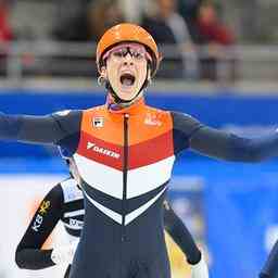 Schulting holt in Dresden mit Staffel 3 WM Gold Silber Knegt