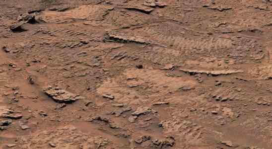 Spuren von Wasser und Wellen auf dem Mars entdeckt