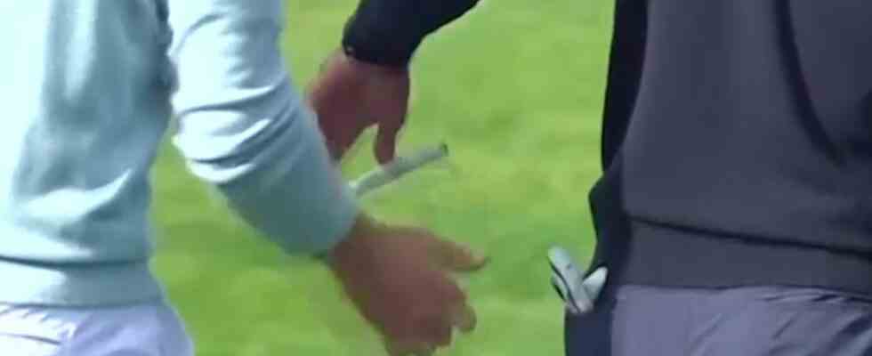 Tiger Woods entschuldigt sich fuer Tampon Witz auf dem Golfplatz