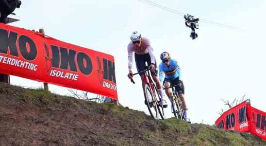 Van der Poel schlaegt Van Aert in einem wunderschoenen Duell