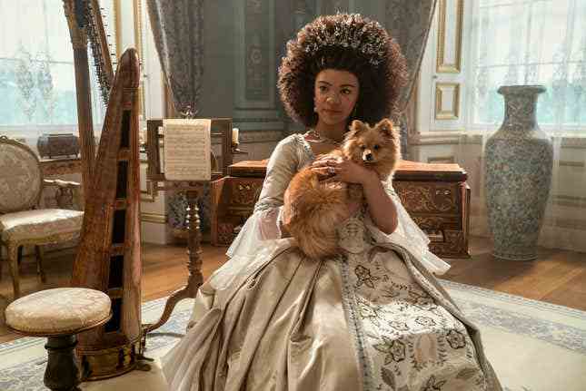 Erste Bilder von Queen Charlotte auf Netflix 