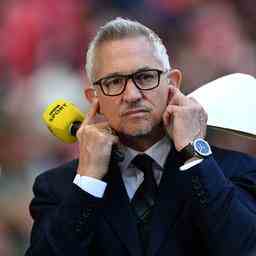 Gary Lineker muss wegen Nazi Vergleich als BBC Moderator zuruecktreten Fussball