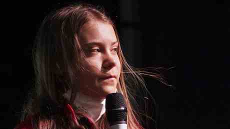 Greta Thunberg loescht „Ende der Welt Tweet — World