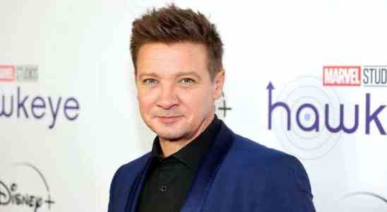 Jeremy Renner postet das erste Video in dem er seit