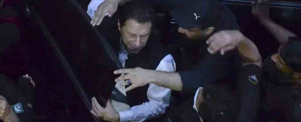 Khan Fall Toshakhana Pakistanisches Gericht ruft Imran am 30 Maerz