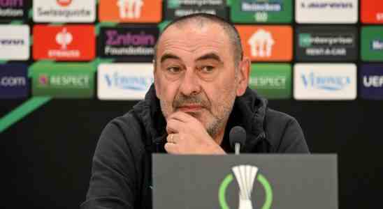 Lazio Trainer Sarri hat kein gutes Wort fuer „inakzeptables Feld bei