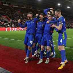 League Two Club Grimsby bremst Southampton im Achtelfinale des FA