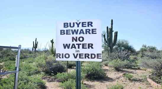 Pappteller und kurze Duschen Leben ohne Wasser in Arizona