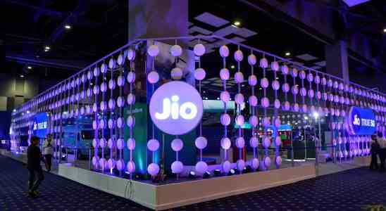 Reliance Jio erhoeht den Preis seines guenstigsten Postpaid Tarifs Neuer Preis