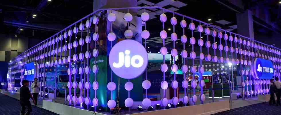 Reliance Jio erhoeht den Preis seines guenstigsten Postpaid Tarifs Neuer Preis