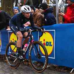 Schweizer Reusser gewinnt chaotisches Gent Wevelgem trotz falscher Abbiegung Radfahren