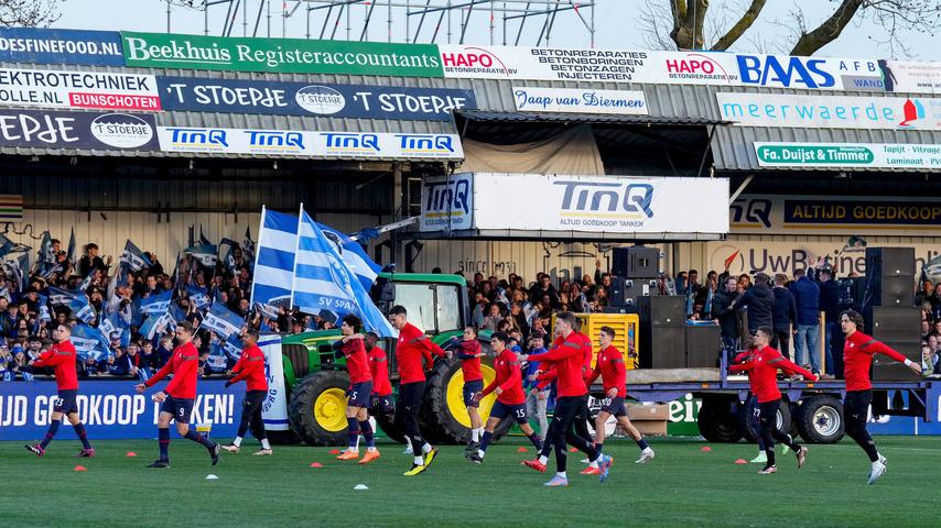 1680705388 357 Spakenburg will Fans mit homophoben Gesaengen konfrontieren PSV ist wuetend