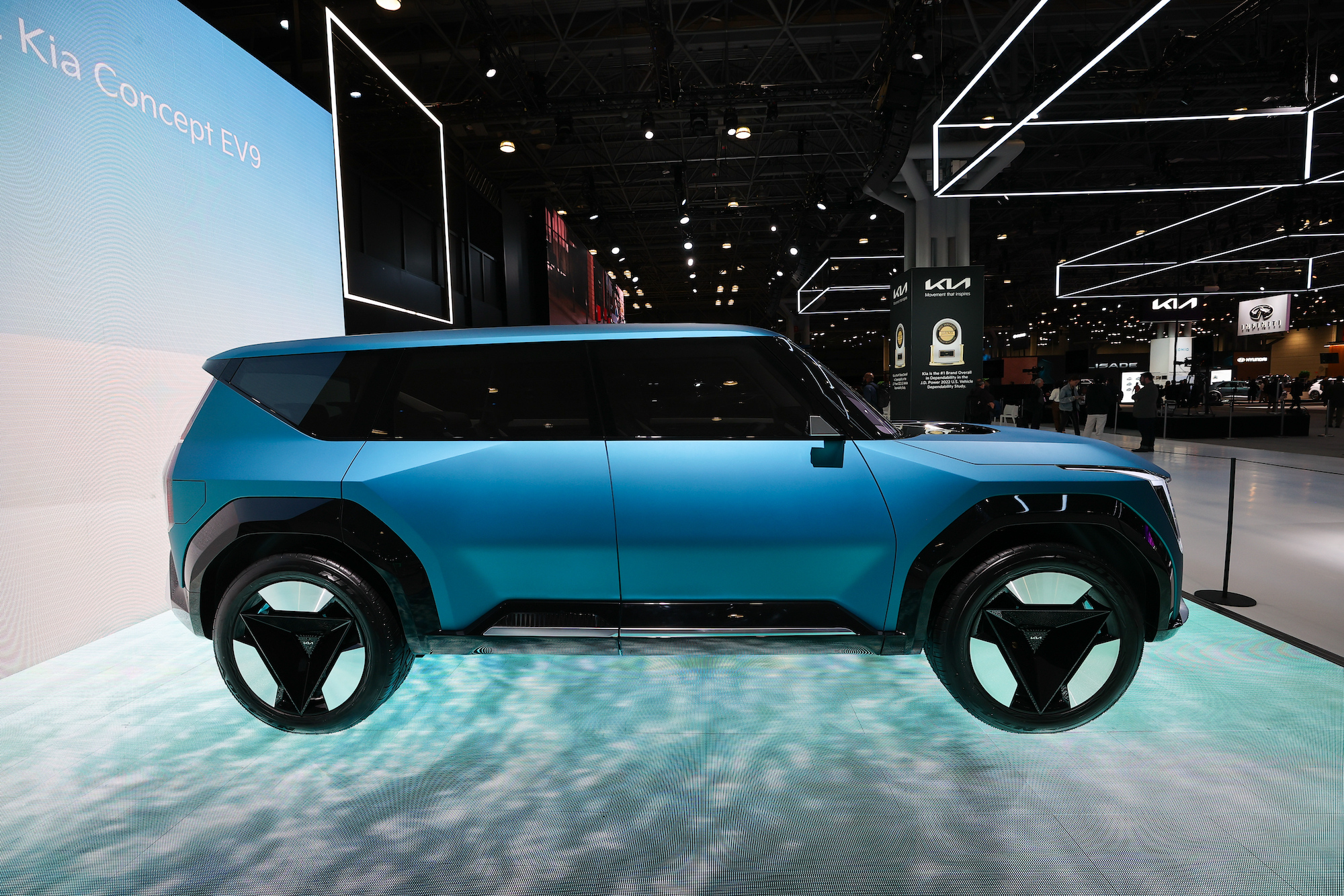 Kia EV9 SUV auf der New Yorker Autoshow 2023