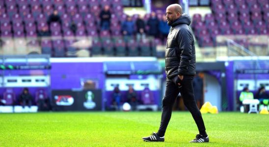 AZ Trainer Jansen sieht Anderlecht leicht in die Eredivisie Spitze rutschen