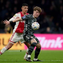 Alvarez verpasst Top Ajax gegen PSV wegen zehnter gelber Karte der