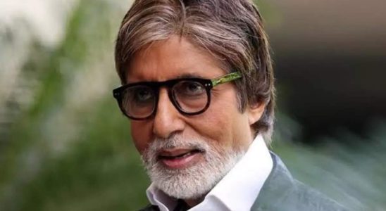 Amitabh Bachchan Twitter stellt blaue Haekchen wieder her Amitabh Bachchan