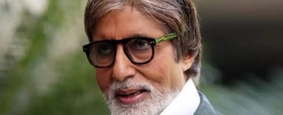 Amitabh Bachchan Twitter stellt blaue Haekchen wieder her Amitabh Bachchan