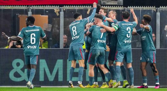 Auch AZ verliert in Alkmaar gegen Sparta und bleibt damit