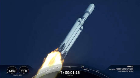 Blitzeinschlaege stoeren Startplaene von SpaceX VIDEOS — World