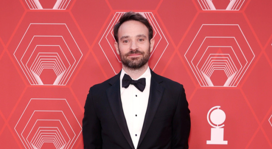 Charlie Cox sagt er musste in Spider Man applaudieren