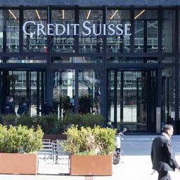 Credit Suisse Banker verlieren nach Rettungspaket Boni in Millionenhoehe Wirtschaft