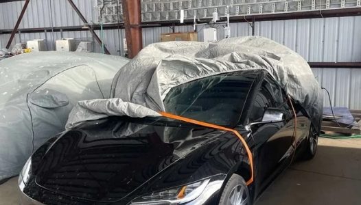 Das Internet rebelliert ueber mutmasslich neu gestaltete Tesla Model 3