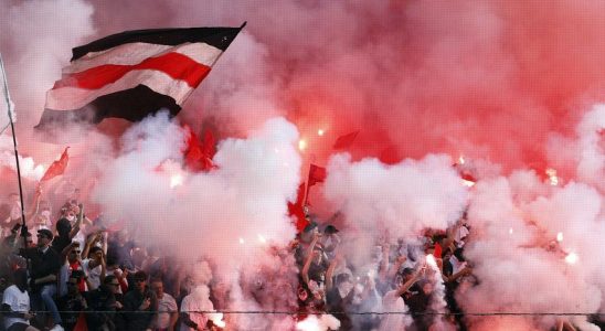 Der PSV schlaegt Ajax im Elfmeterschiessen und gewinnt den KNVB Pokal