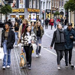 Die flexiblere Unterstuetzung fuer junge Utrechter wird fortgesetzt obwohl die