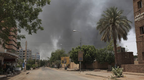 Dutzende Tote bei militaerischen Zusammenstoessen im Sudan — World