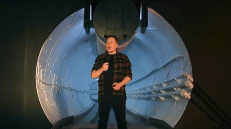 Elon Musk gruendet KI Startup — World