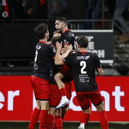 Excelsior macht gute Geschaefte im Abstiegskampf mit Gewinn bei Go