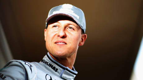 Familie Schumacher verklagt Magazin wegen KI generiertem Interview — World