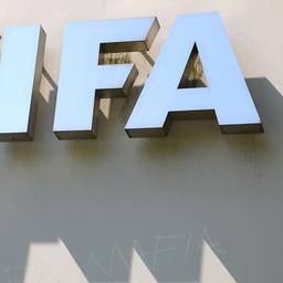 Fast die Haelfte der Kandidaten faellt bei der ersten FIFA Agentenpruefung