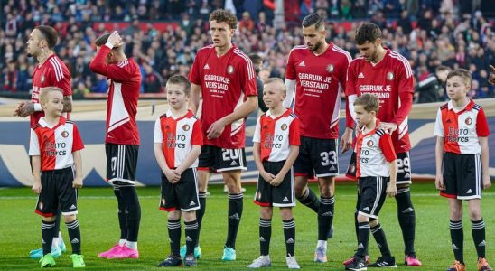 Feyenoord schlaegt RKC Waalwijk und bleibt im Kampf um die