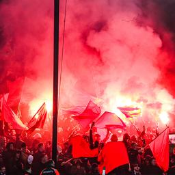 Feyenoord schliesst einen Teil der Tribuenen in De Kuip fuer