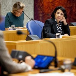 Herrscht im Abgeordnetenhaus ein unsicheres Arbeitsklima Heute hoeren wir es