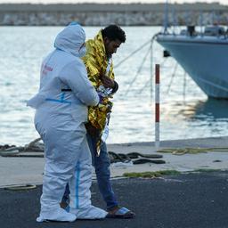 Italien erklaert Notstand wegen starker Zunahme der Zahl der Fluechtlinge