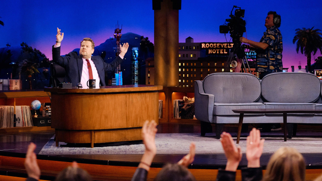 James Corden wird am 27 April 86 von The Late