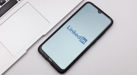 LinkedIn bietet Moeglichkeiten zur Ueberpruefung Ihrer Identitaet und Beschaeftigung ohne