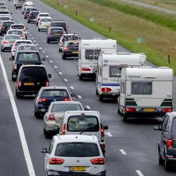 Mehr Autos und mehr Staus Der Verkehr ist noch groesser