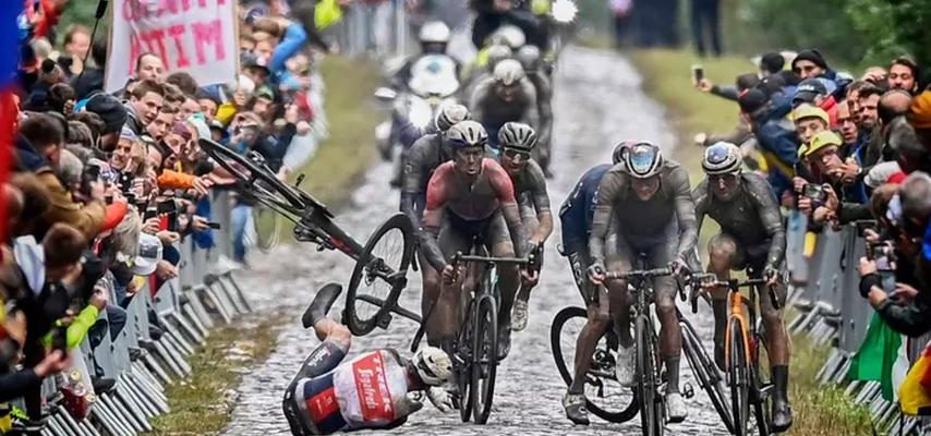 Paris Roubaix ist ein wunderschoenes Rennen voller beschissener Strassen Aus