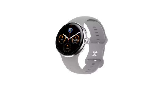 Rock Fire Boltt bringt Rock Smartwatch mit Bluetooth Anrufen fuer 2799 Rupien