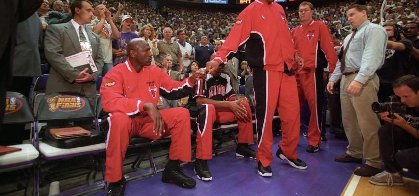 Schuhe Michael Jordan von NBA Finals 1998 fuer mehr als