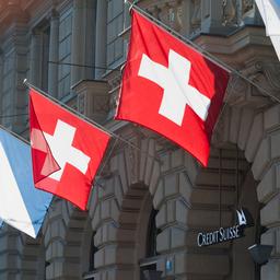 Schweizer Aufsichtsbehoerde von Anlegern auf Credit Suisse aufmerksam gemacht