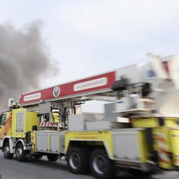 Sechzehn Tote bei Brand in Wohnanlage in der Altstadt von