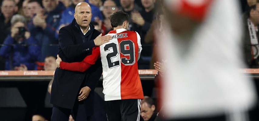 Slot geniesst die Entwicklung die Feyenoord Star Gimenez durchmacht Fussball