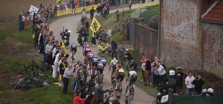 So gewann Van der Poel in Roubaix „Von Anfang bis