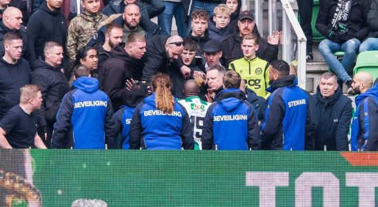 Spielergewerkschaft nicht ueberrascht von Vorfall in De Kuip „Darauf koennte