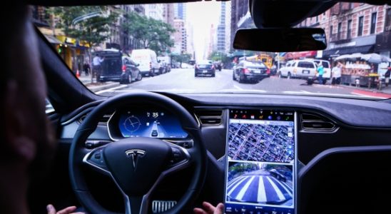 Tesla gewinnt Autopilot Crash Fall in Kalifornien